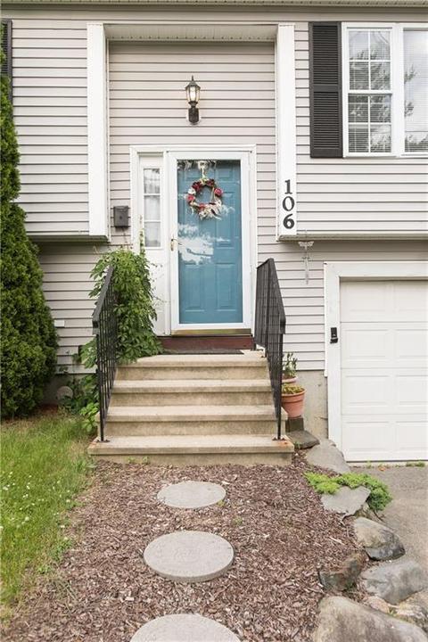 106 Blade St, Warwick, RI 02886 photo 2