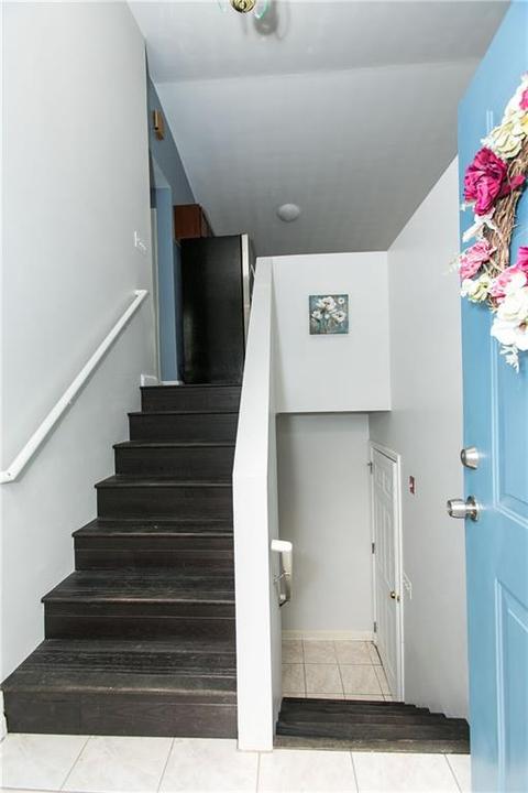 106 Blade St, Warwick, RI 02886 photo 3