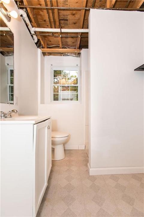 106 Blade St, Warwick, RI 02886 photo 24