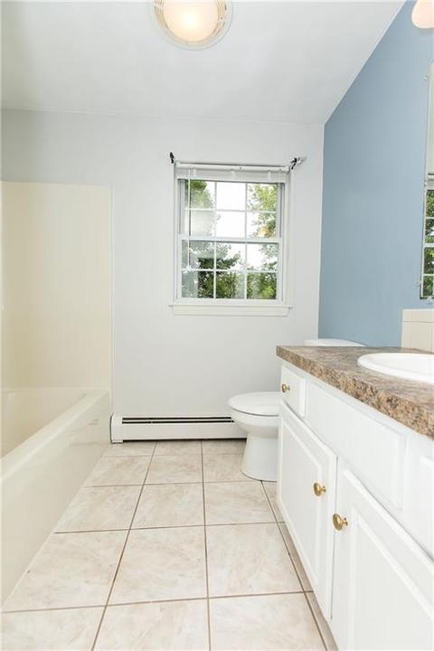 106 Blade St, Warwick, RI 02886 photo 10