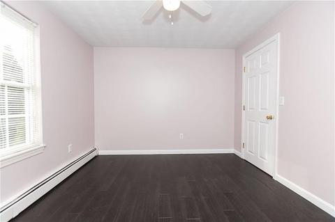 106 Blade St, Warwick, RI 02886 photo 17