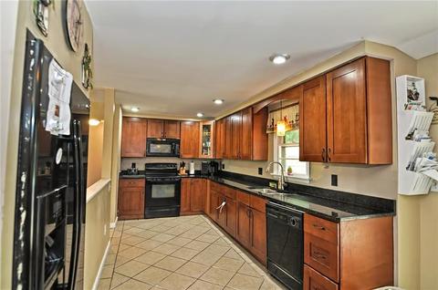 14 Drift Rd, Warwick, RI 02889 photo 8
