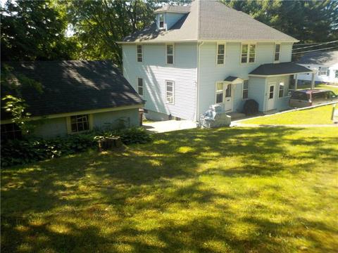 123 Baxter St, Woonsocket, RI 02895 photo 3