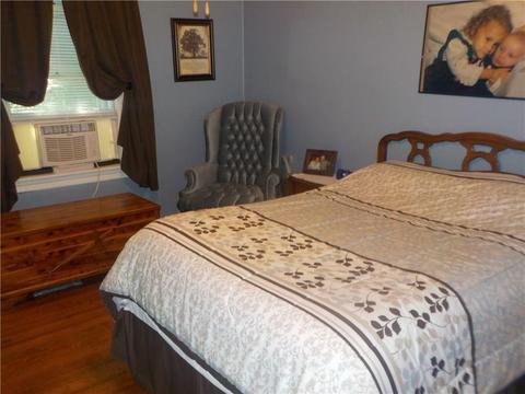 123 Baxter St, Woonsocket, RI 02895 photo 9