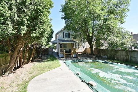 54 Collins Ave, Woonsocket, RI 02895 photo 4