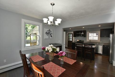 54 Collins Ave, Woonsocket, RI 02895 photo 11