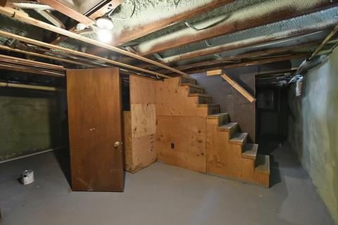 54 Collins Ave, Woonsocket, RI 02895 photo 24
