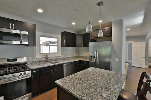 54 Collins Ave, Woonsocket, RI 02895 photo 13