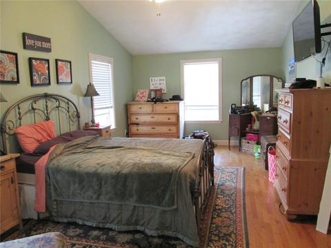157 Red Chimney Dr, Warwick, RI 02886 photo 12