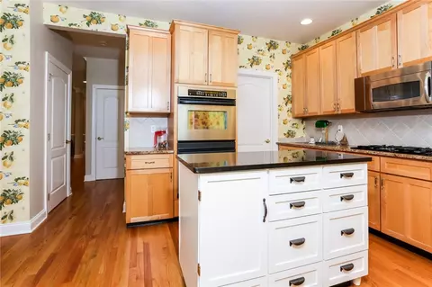 1 Sequoia Ct, Bristol, RI 02809 photo 15