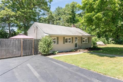 21 Lloyd Dr, Coventry, RI 02816 photo 2