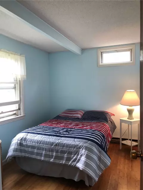 32 Cove Rd, Westerly, RI 02891 photo 2