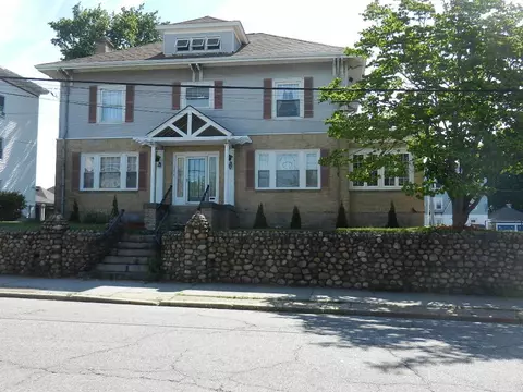 115 Wood Ave, Woonsocket, RI 02895 photo 1