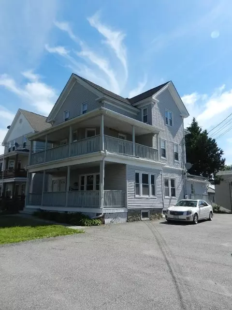 115 Wood Ave, Woonsocket, RI 02895 photo 8