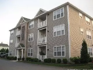 120 Mill St #302, Woonsocket, RI 02895 photo 2