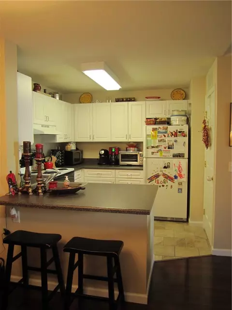120 Mill St #302, Woonsocket, RI 02895 photo 5