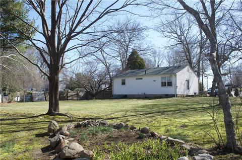 75 Pilgrim Ave, Coventry, RI 02816 photo 16