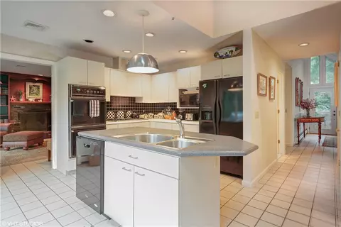 19 Shore Rd, Westerly, RI 02891 photo 8