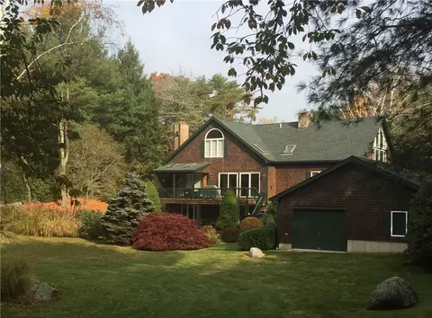 19 Shore Rd, Westerly, RI 02891 photo 3
