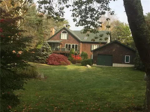 19 Shore Rd, Westerly, RI 02891 photo 1