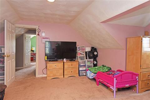 24 Cavalcade Blvd, Warwick, RI 02889 photo 22