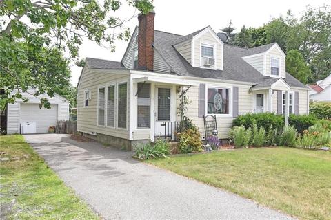 24 Cavalcade Blvd, Warwick, RI 02889 photo 3