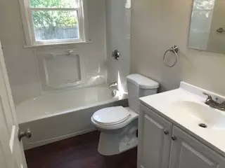 29 Pinegrove Ave, Warwick, RI 02889 photo 8