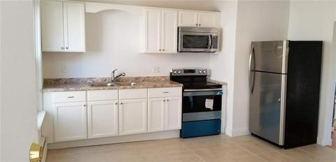673 3rd Ave, Woonsocket, RI 02895 photo 3