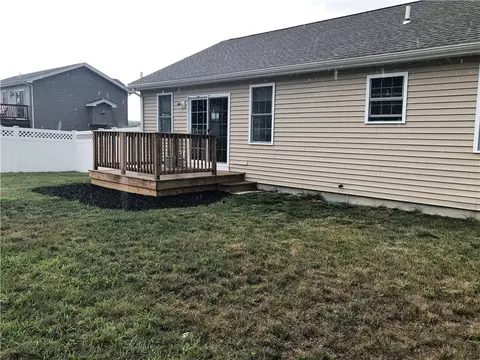 86 Danielle Dr, Woonsocket, RI 02895 photo 16