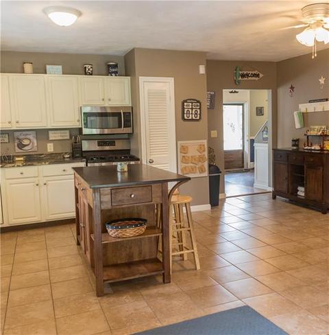 999 Victory Hwy, Burrillville, RI 02830 photo 12