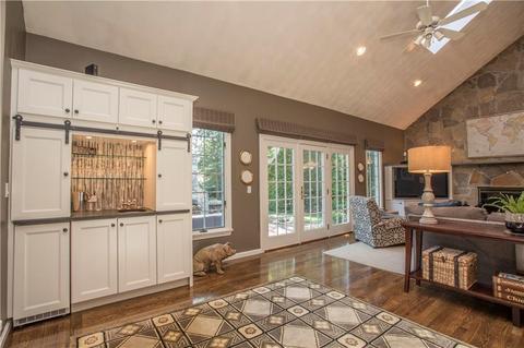 187 Shadow Brook Dr, Warwick, RI 02886 photo 11