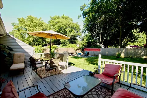 202 Inman Ave, Warwick, RI 02886 photo 11