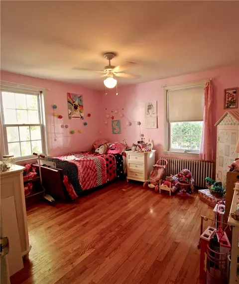 202 Inman Ave, Warwick, RI 02886 photo 7