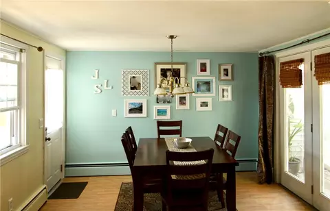 202 Inman Ave, Warwick, RI 02886 photo 4