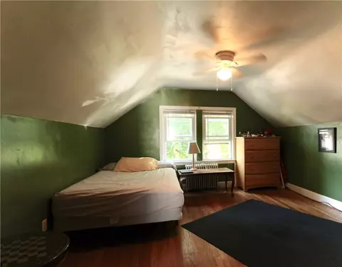 202 Inman Ave, Warwick, RI 02886 photo 9