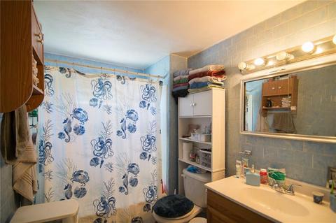 279 Morin St, Woonsocket, RI 02895 photo 12