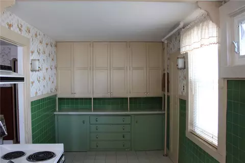 1 Cherry St, Warren, RI 02885 photo 19