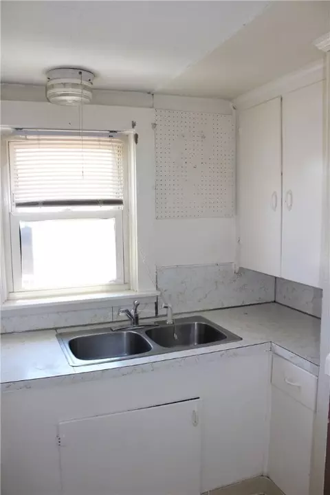 1 Cherry St, Warren, RI 02885 photo 28
