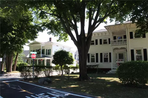 1 Cherry St, Warren, RI 02885 photo 32