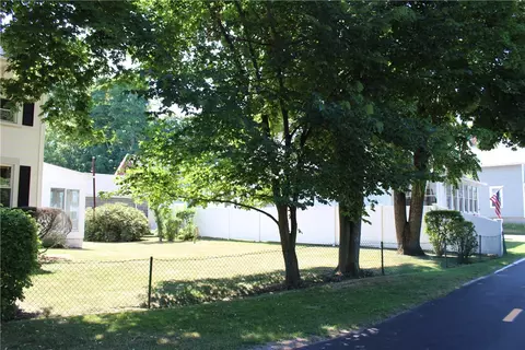 1 Cherry St, Warren, RI 02885 photo 37