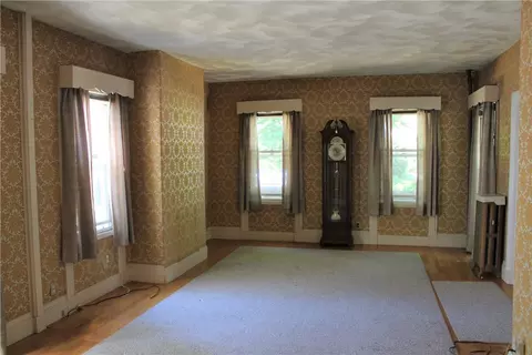 1 Cherry St, Warren, RI 02885 photo 12
