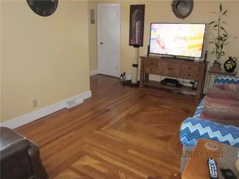 103 Avenue B, Woonsocket, RI 02895 photo 14