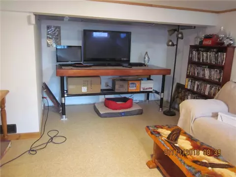 103 Avenue B, Woonsocket, RI 02895 photo 25