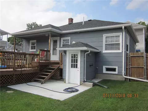 103 Avenue B, Woonsocket, RI 02895 photo 3