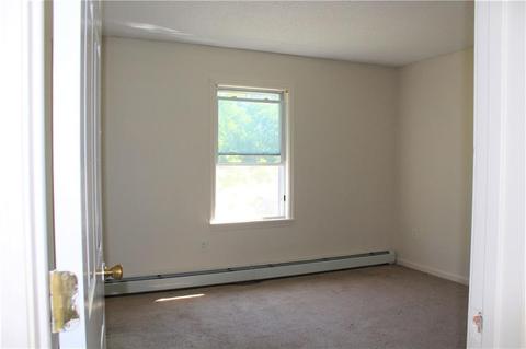 268 Asylum St, Woonsocket, RI 02895 photo 8