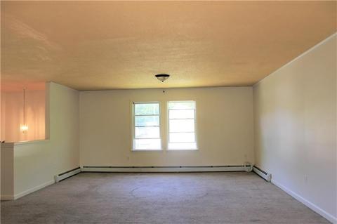 268 Asylum St, Woonsocket, RI 02895 photo 4