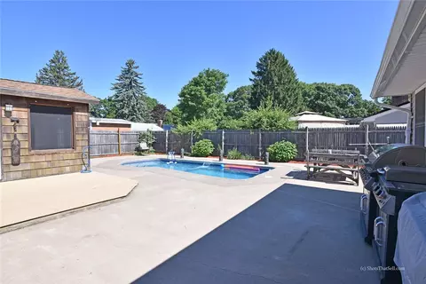 245 Dodge St, Warwick, RI 02886 photo 28