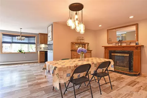 245 Dodge St, Warwick, RI 02886 photo 9