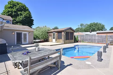 245 Dodge St, Warwick, RI 02886 photo 31