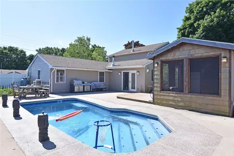 245 Dodge St, Warwick, RI 02886 photo 32